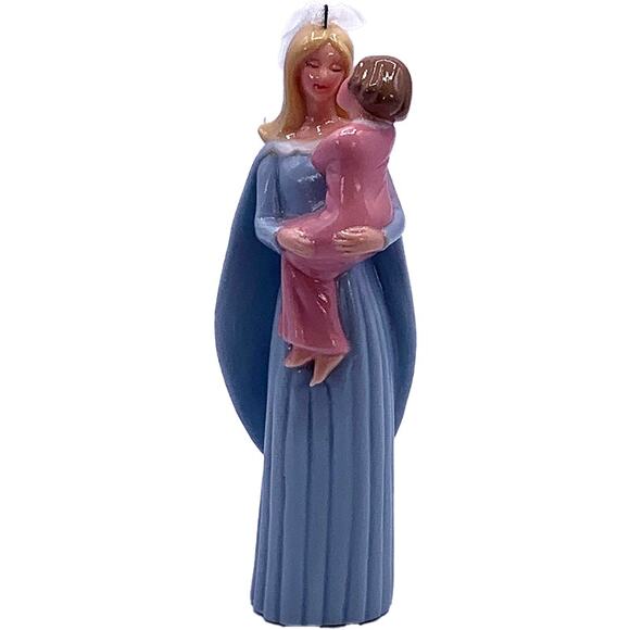 Hallmark Keepsake 2005 ANGEL ON EARTH Collectible Christmas Ornament in Mint Box - Picture 3 of 5